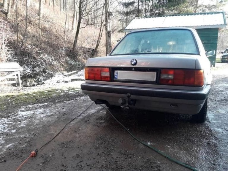 sedan-6